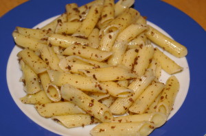 Pasta mit Olivenpesto