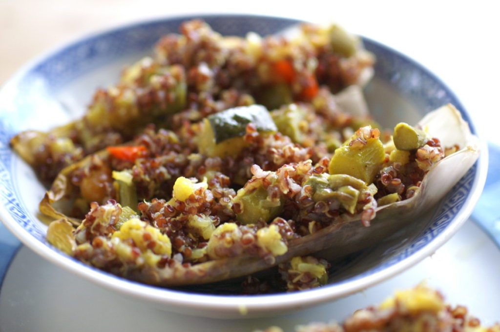 Chicoree-Schiffchen mit Quinoa-Fülle