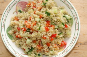 einfacher Quinoa-Salat 
