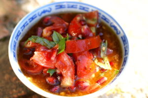 Tomaten-Granatapfel-Salat