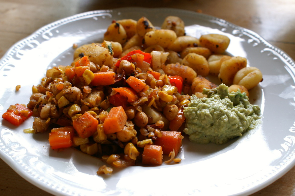mexikanisches Gemüse mit Kartoffeln und Dip - Ehrlich und Echt