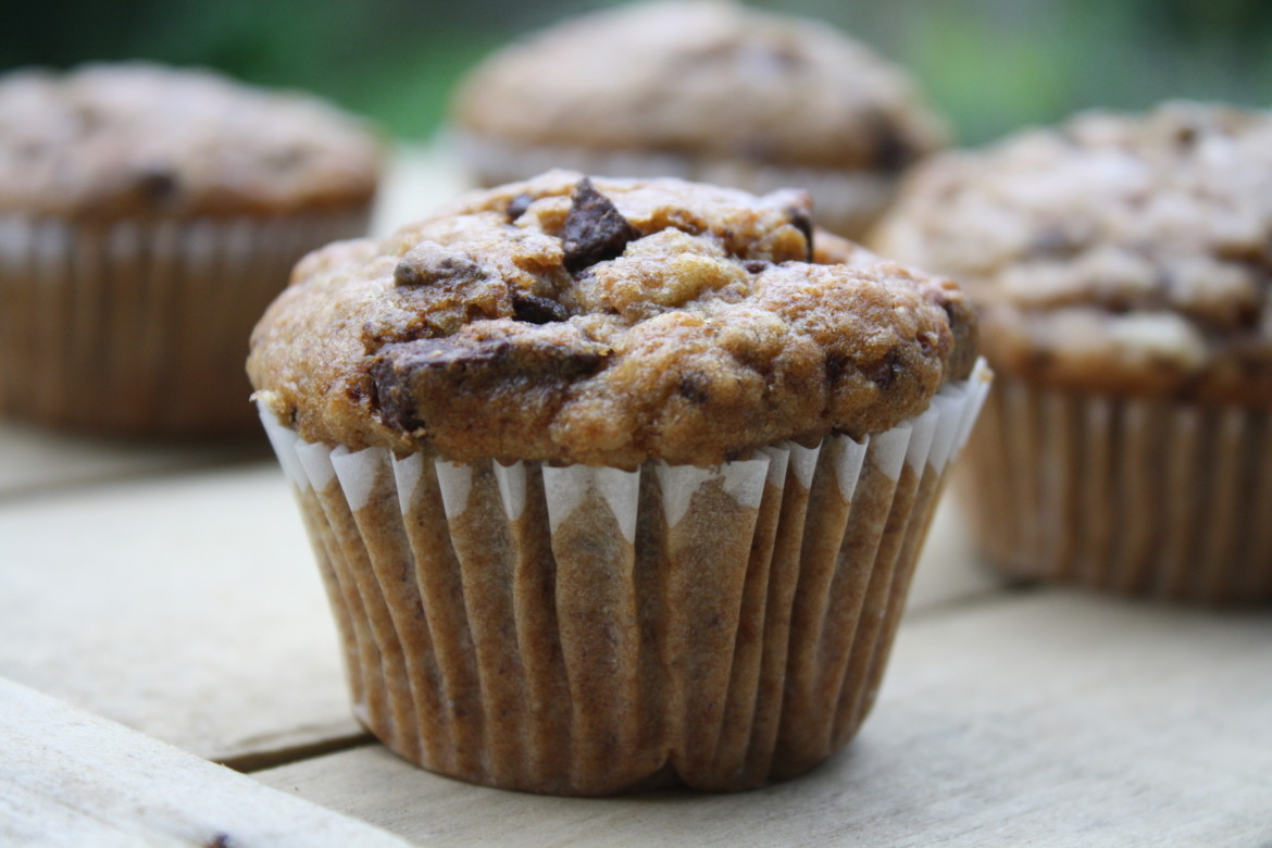 Bananen-Haferflocken-Muffins mit Schokostückchen - Ehrlich und Echt