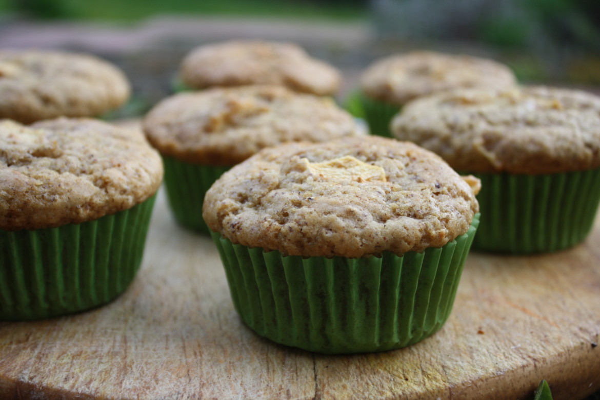 Haselnuss-Apfel-Muffins - Ehrlich und Echt