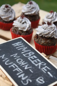 Himbeere-Mohn-Muffins