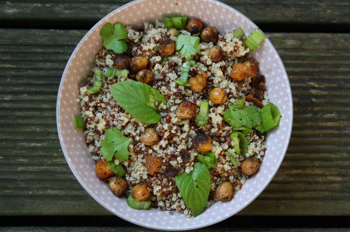 Quinoa-Salat mit Kichererbsen - Ehrlich und Echt