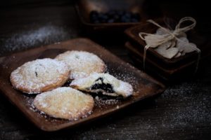 Heidelbeerplätzchen mit Mürbteig