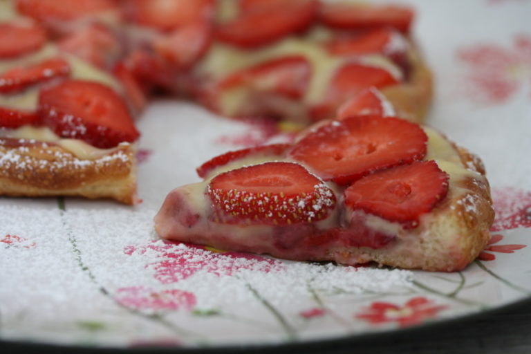 Süße Erdbeer-Pizza - Ehrlich und Echt